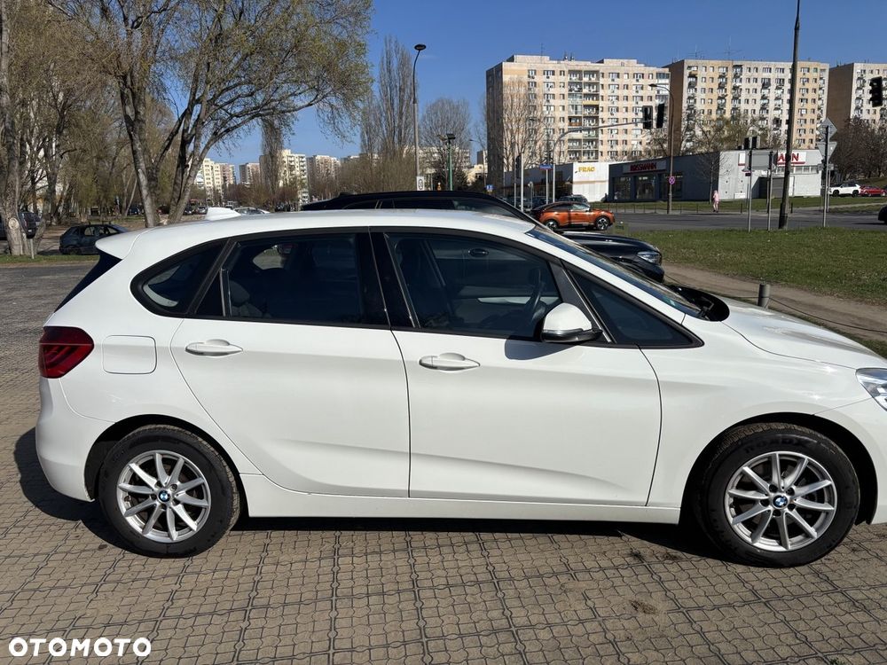 BMW Seria 2 216d - 2