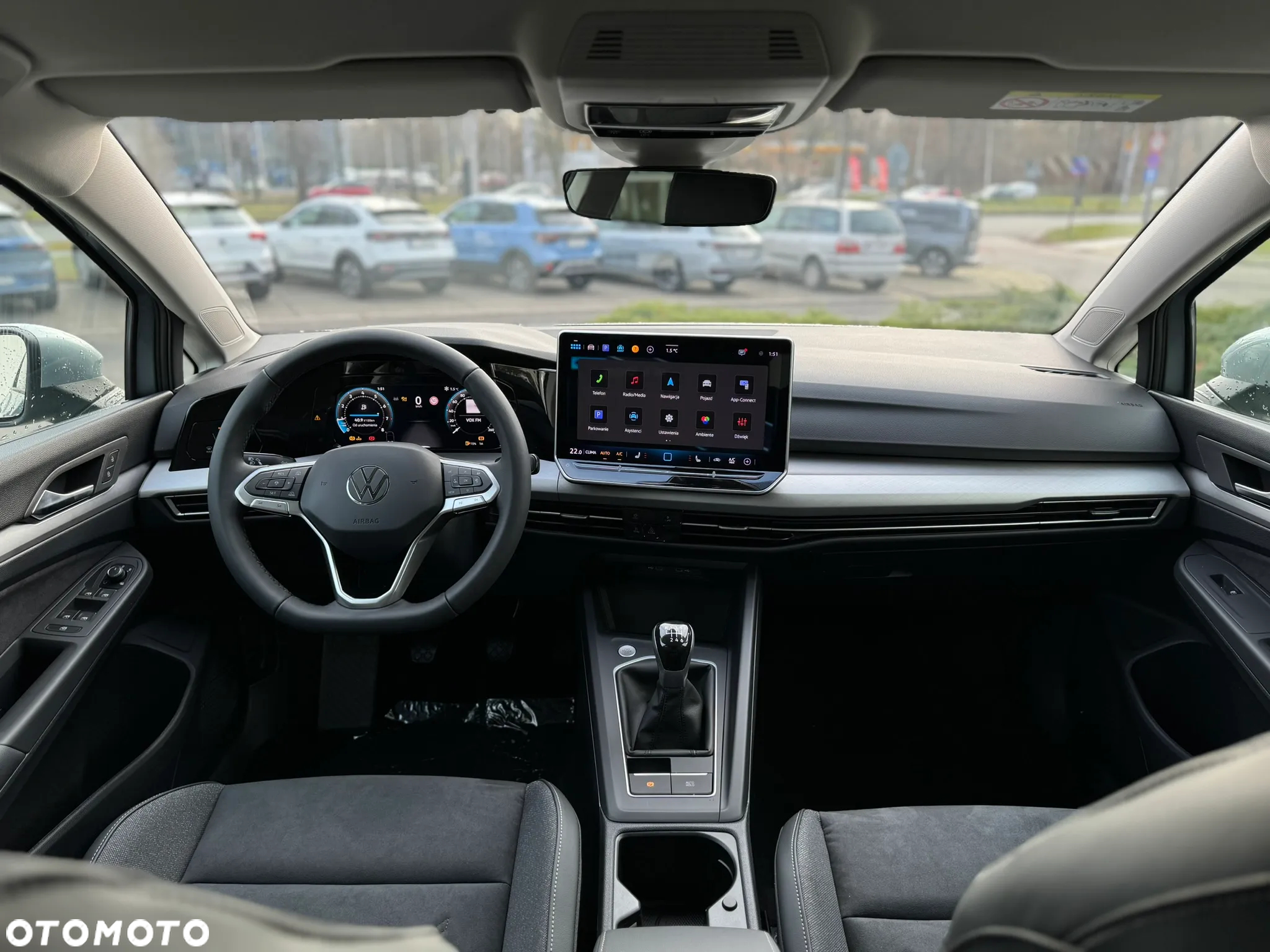 Volkswagen Golf VIII 1.5 TSI Life - 26