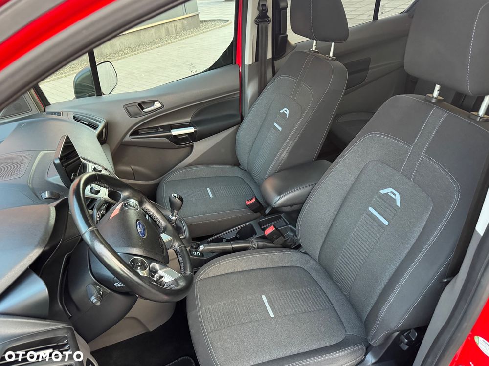 Ford Tourneo Connect Grand - 6