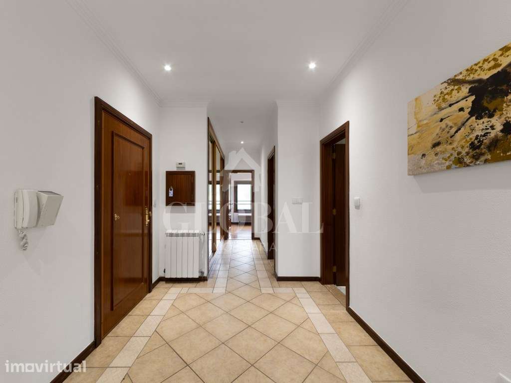 Apartamento T3 + 1 Vila de Cucujães - Grande imagem: 3/25