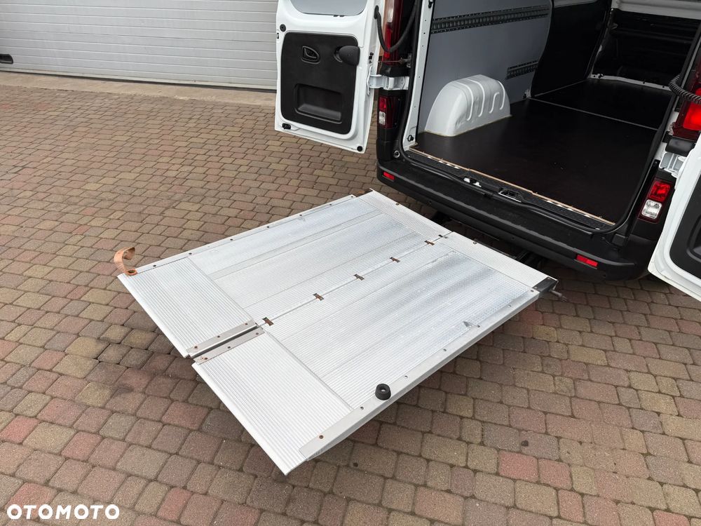 Renault Trafic 2,0 L2H2 Winda - 9