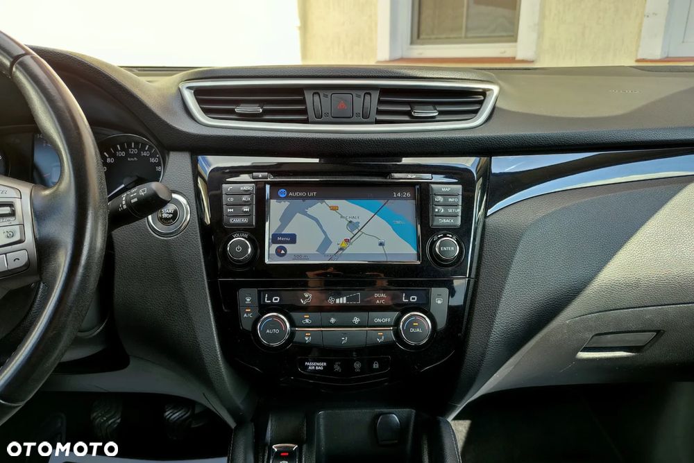 Nissan Qashqai 1.2 DIG-T Tekna - 12