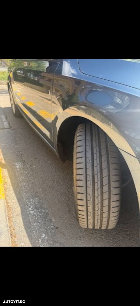 Skoda Octavia 2.0 TDI DSG Ambition - 3