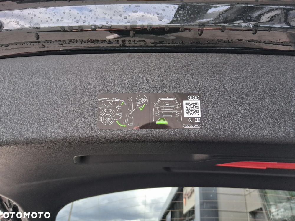 Audi Q3 Sportback - 12