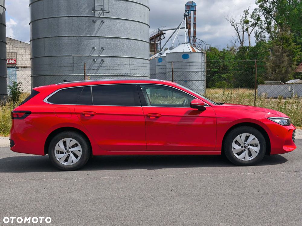 Volkswagen Passat 2.0 TDI SCR DSG Business - 5
