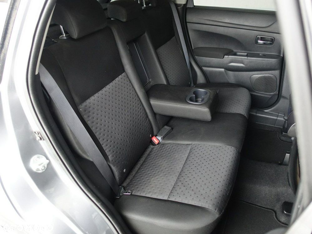 Mitsubishi ASX 1.6 2WD Edition - 21