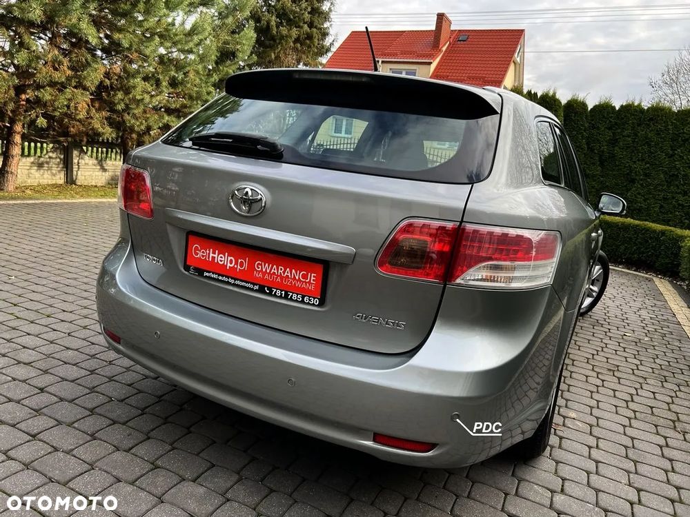 Toyota Avensis Combi 1.8 Multidrive S Executive - 17