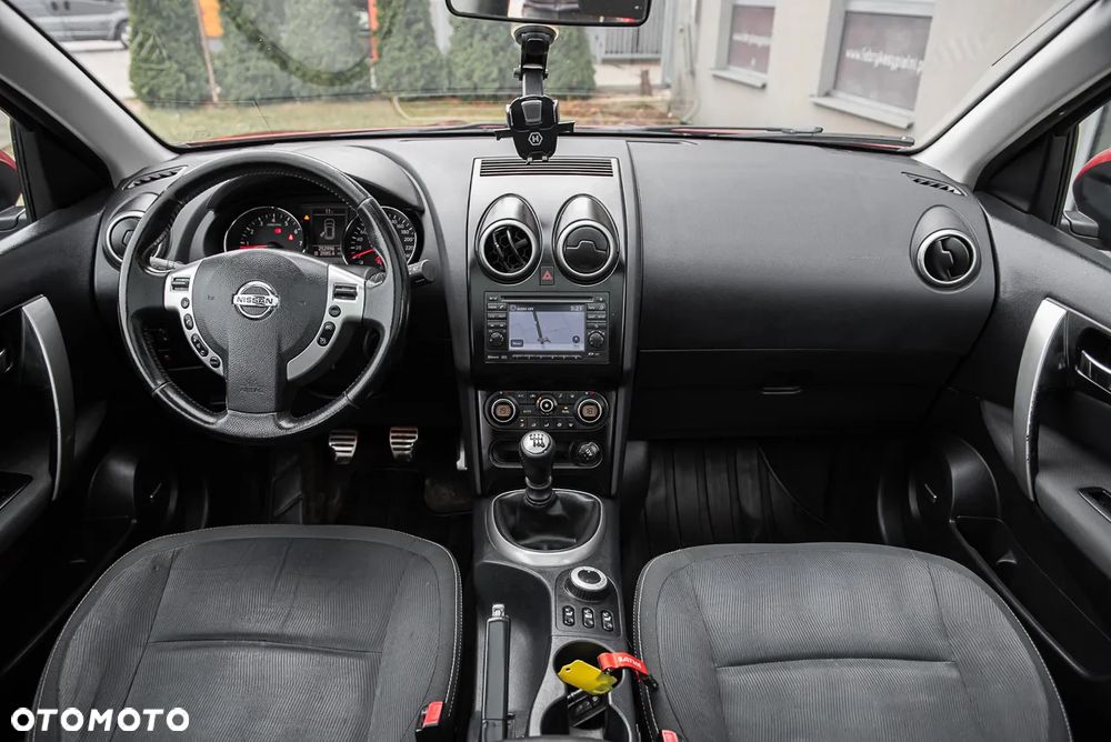 Nissan Qashqai 2.0 4 x 4 tekna - 17