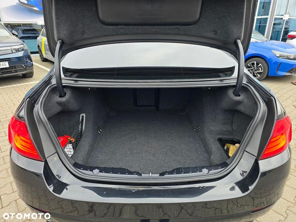 BMW Seria 5 - 23