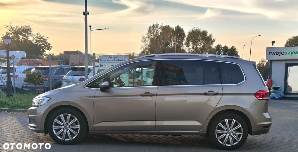 Volkswagen Touran 1.4 TSI BMT Highline DSG - 4