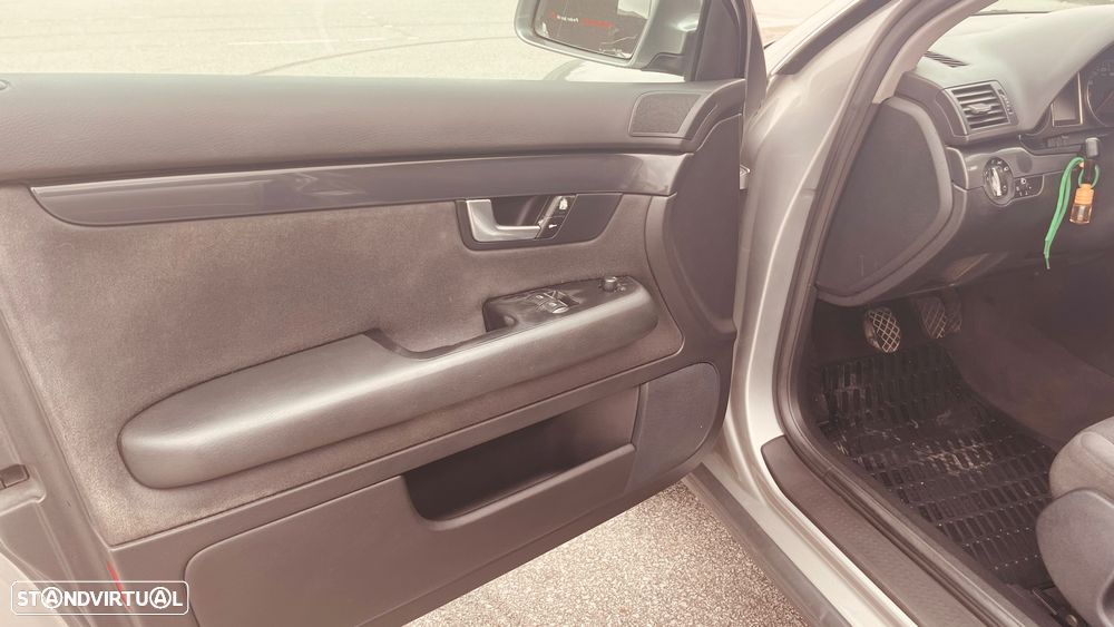 Audi A4 Avant 1.9 TDI - 12