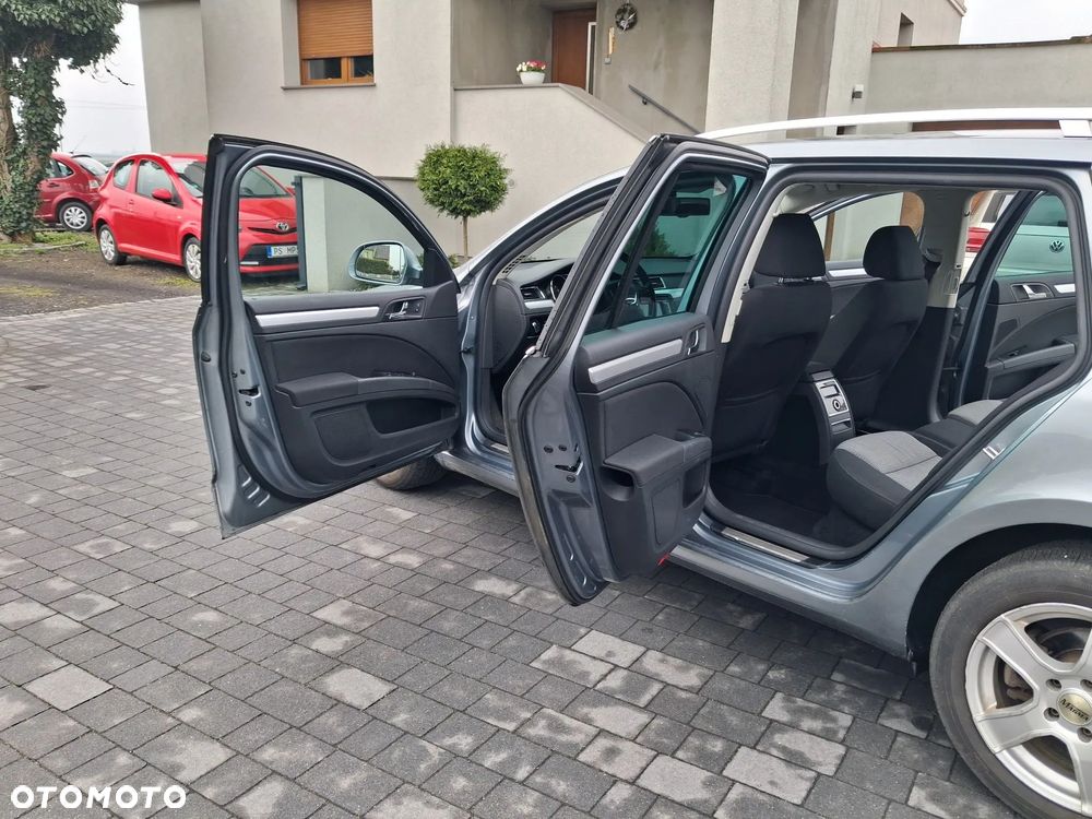 Skoda Superb 2.0 TDI DSG Exclusive - 13
