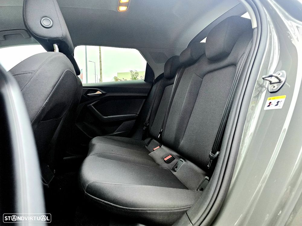 Audi A1 Sportback 30 TFSI S tronic S line - 9