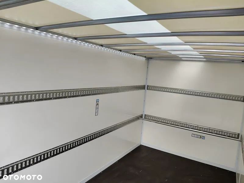 Renault Master Kontener Transportowy 9EP + Winda 750 KG - 10