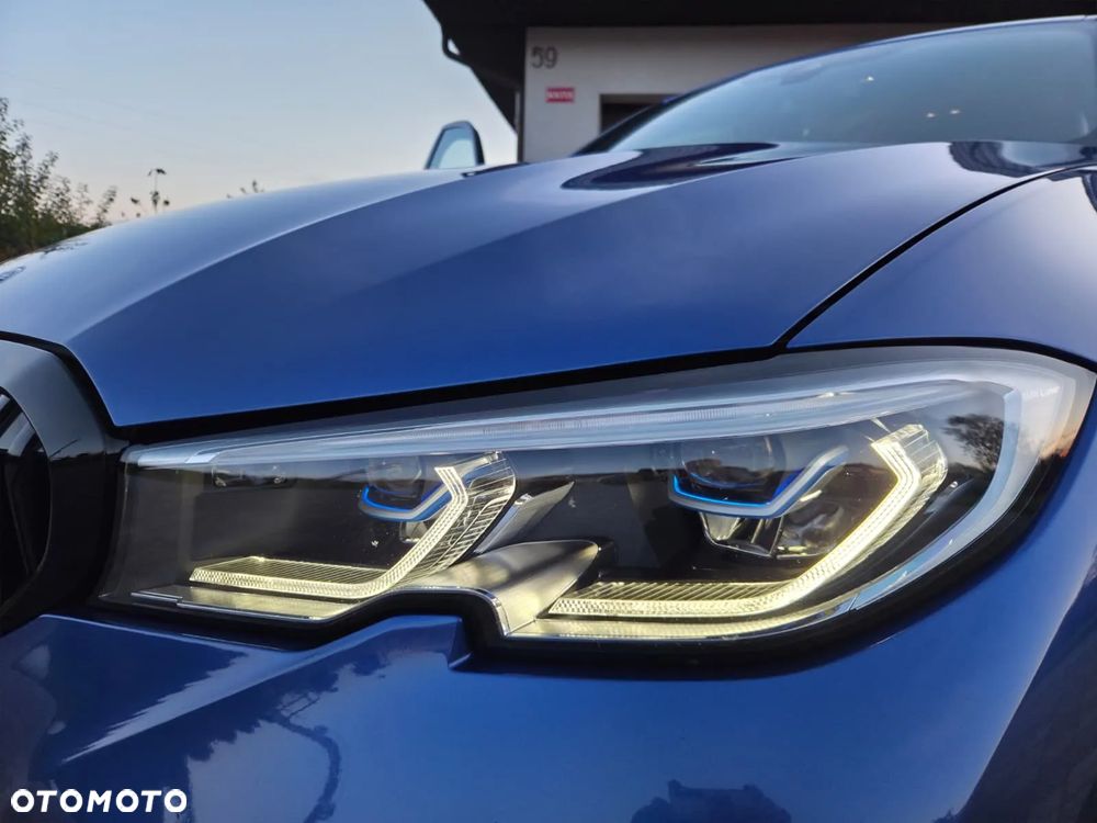 BMW Seria 3 320d M Sport Sport - 29