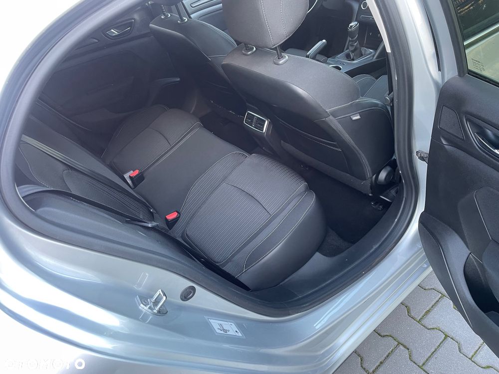 Renault Megane BLUE dCi 115 LIMITED - 8