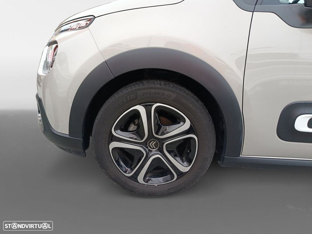 Citroën C3 1.2 PureTech Plus - 14