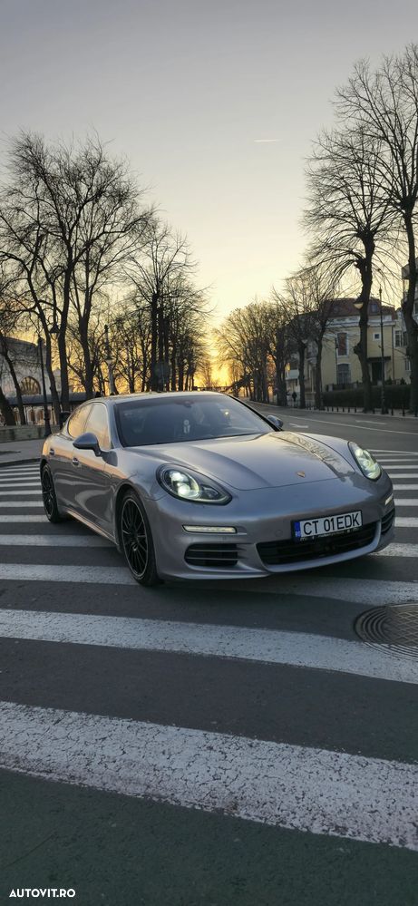 Porsche Panamera 3.0 PDK 4S - 28