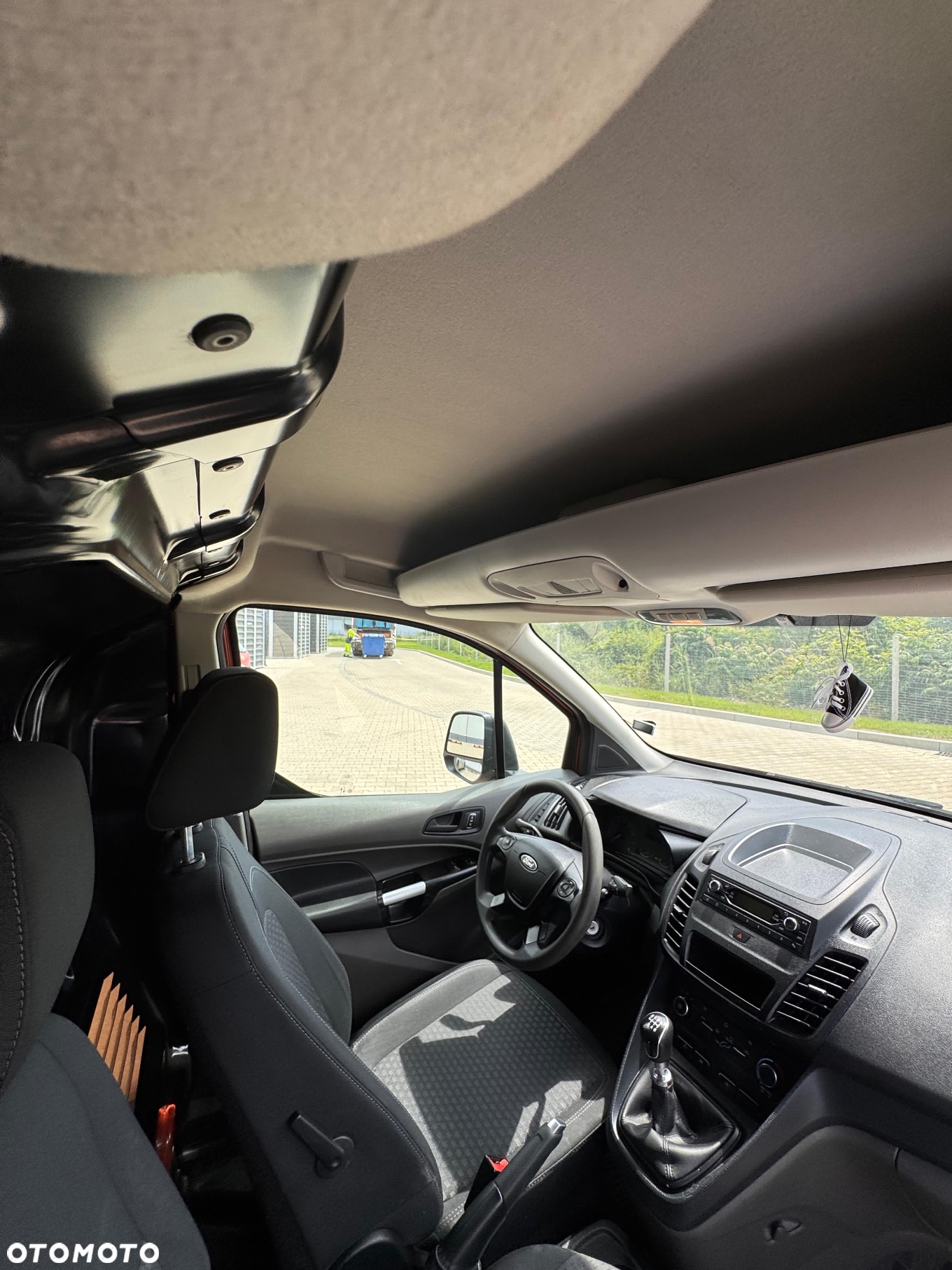 Ford Transit Conct - 12