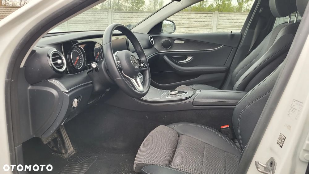 Mercedes-Benz Klasa E 200 d 9G-TRONIC Avantgarde - 5