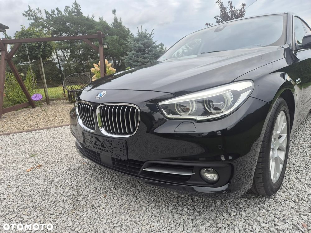 BMW 5GT - 5