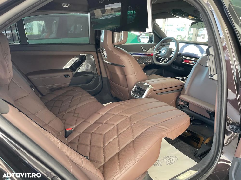 BMW Seria 7 - 14