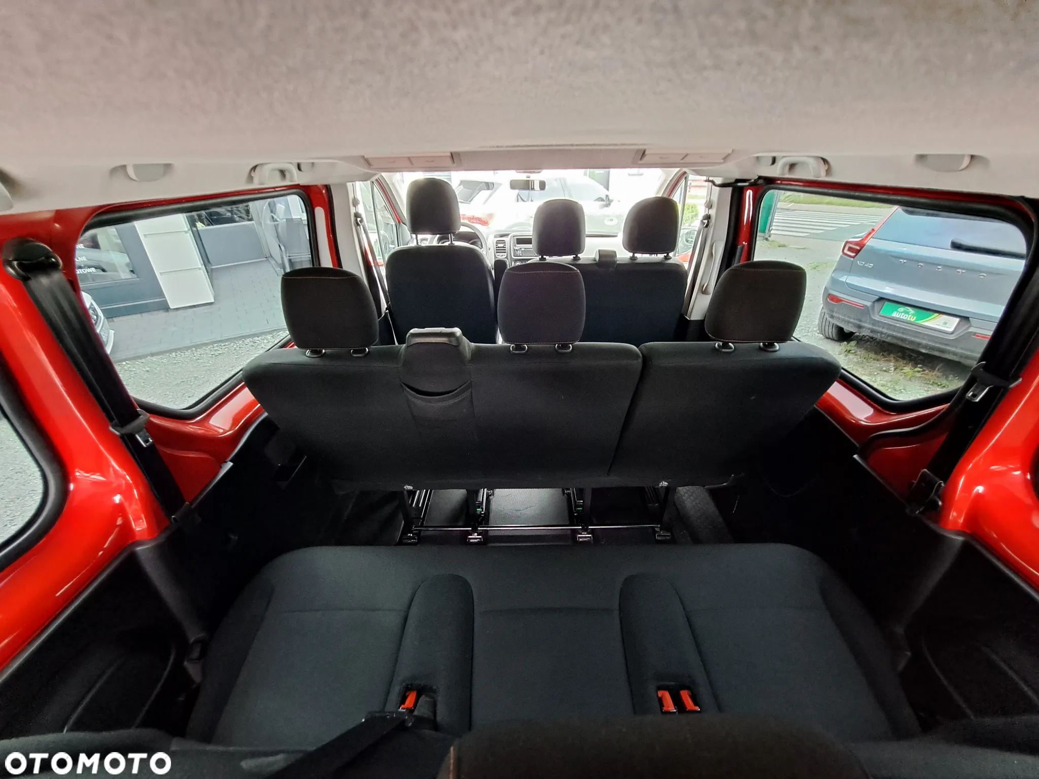 Renault Trafic - 17