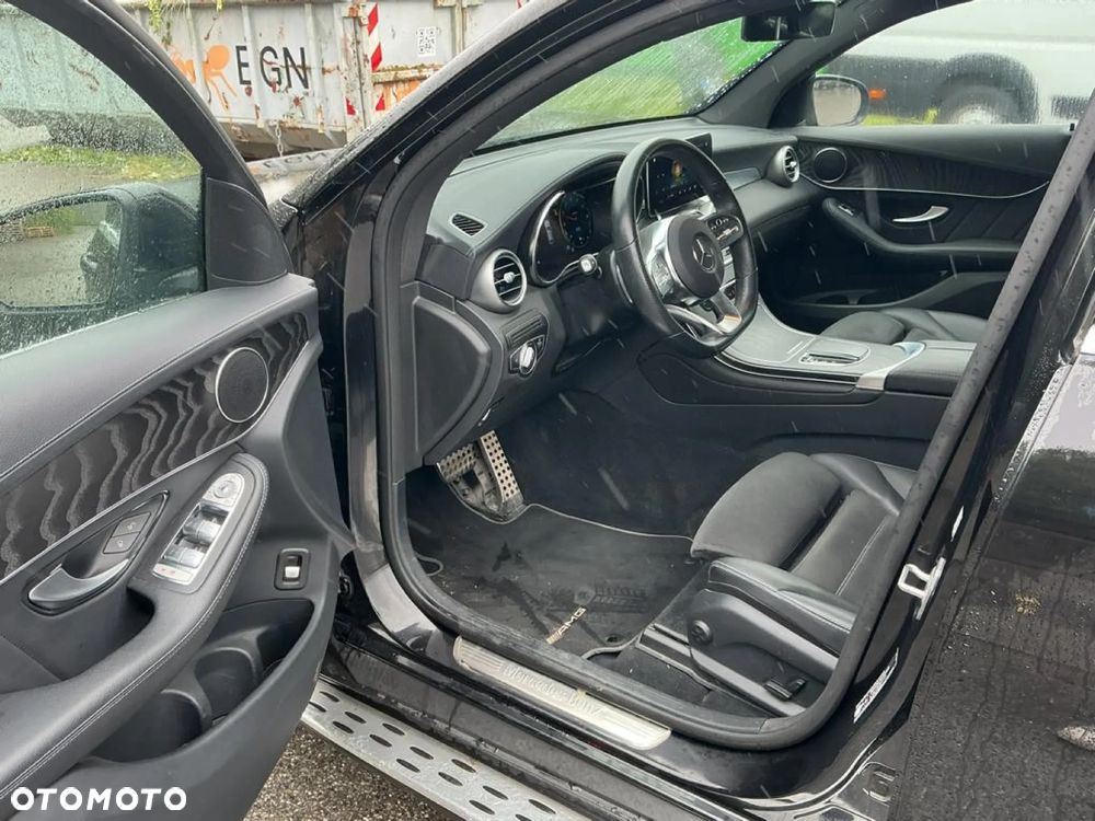 Mercedes-Benz GLC - 7
