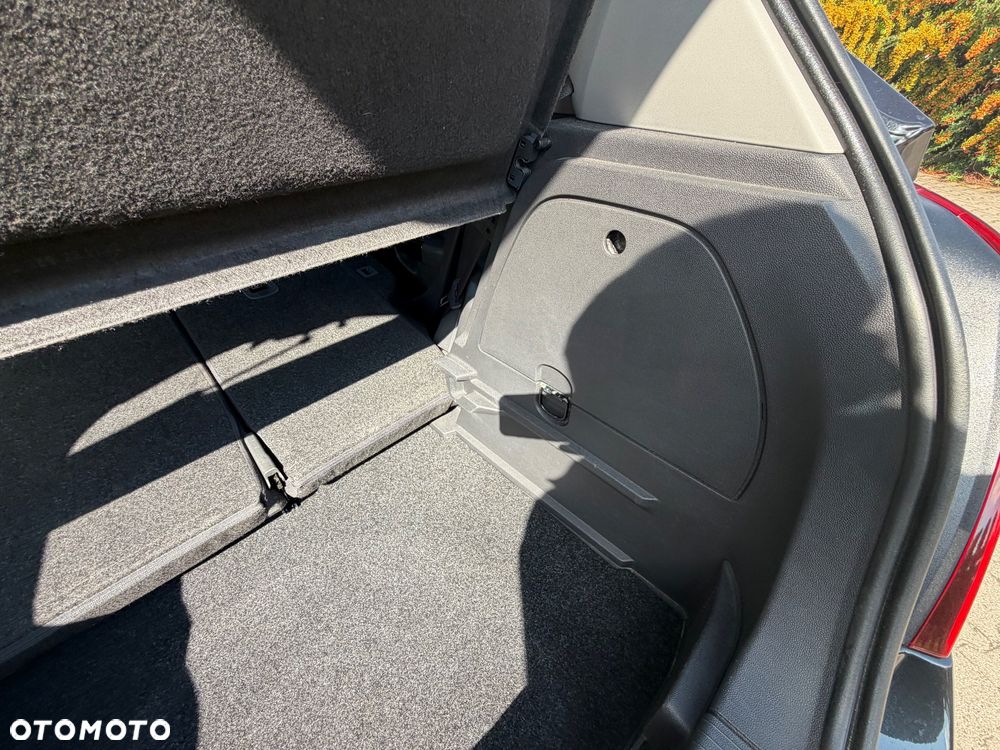 Opel Corsa 1.4 Cosmo - 7