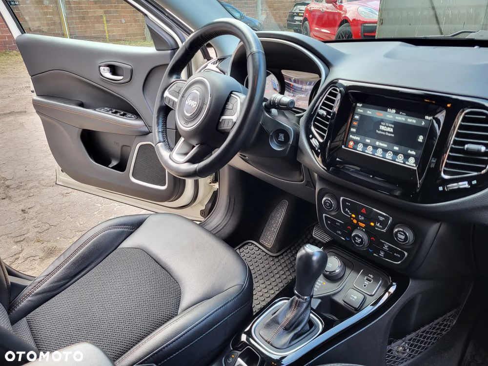 Jeep Compass 1.4 TMair Limited 4WD S&S - 11