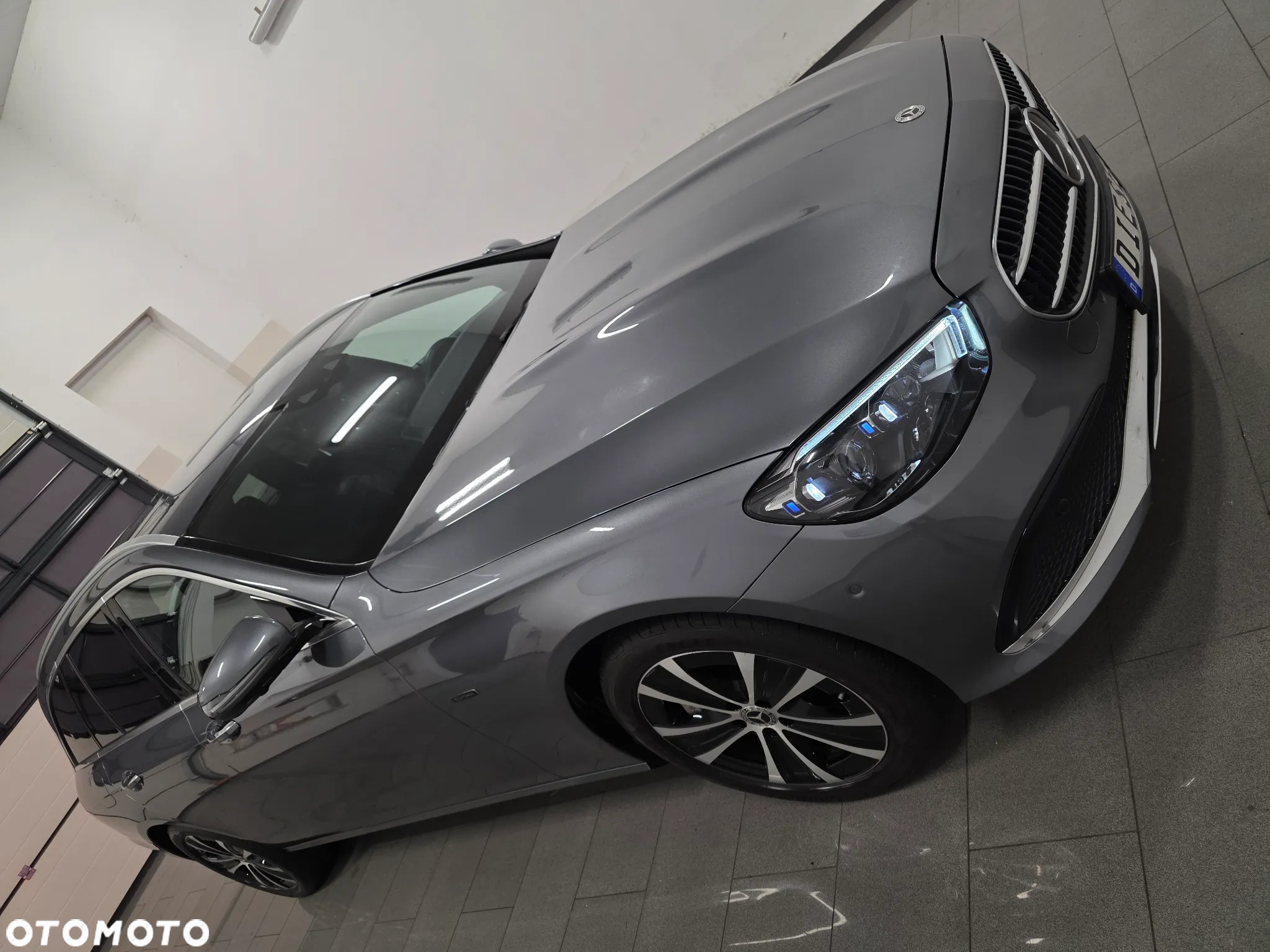 Mercedes-Benz Klasa E 300 d T 9G-TRONIC Exclusive - 34