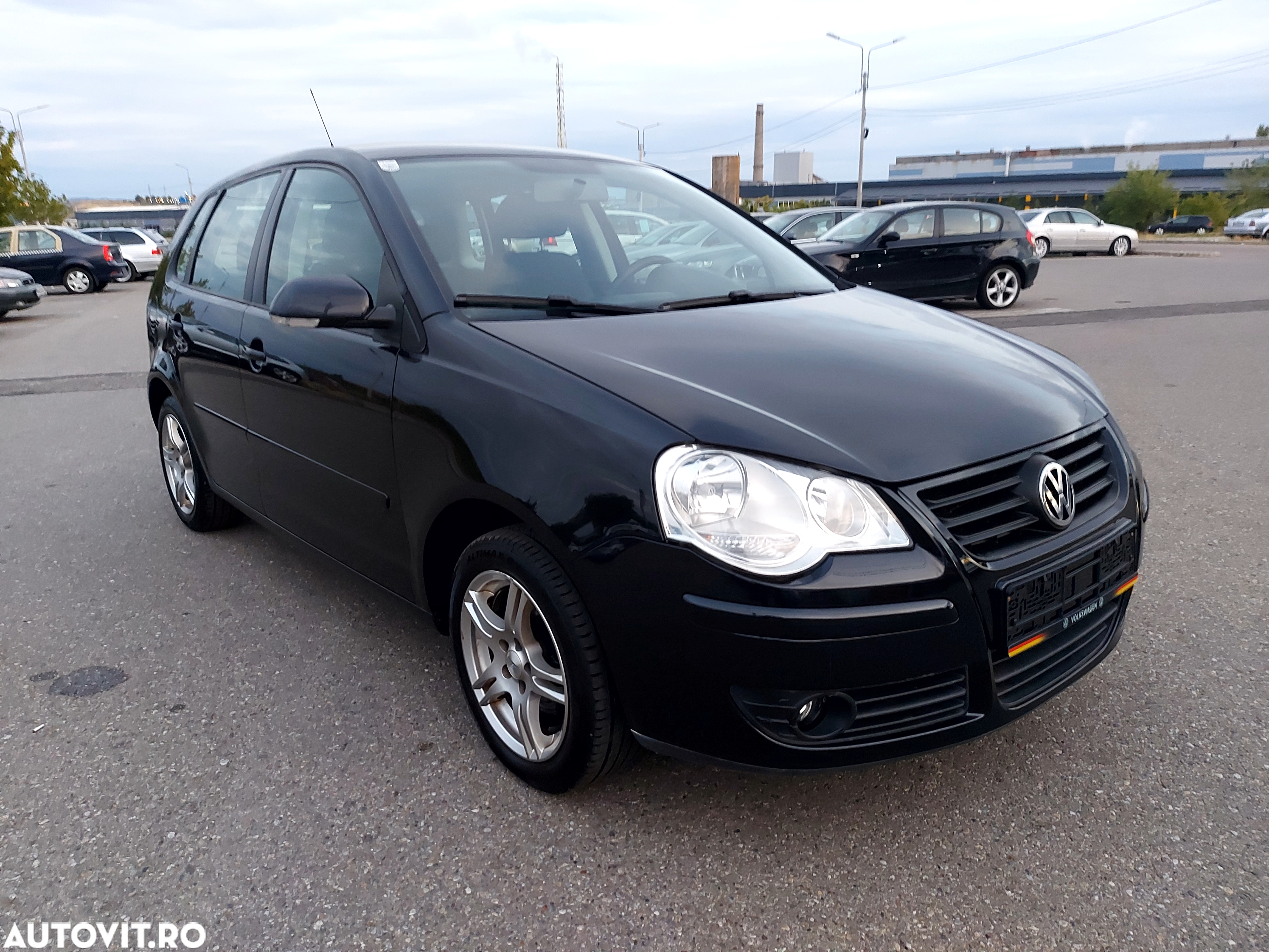 Volkswagen Polo - 10