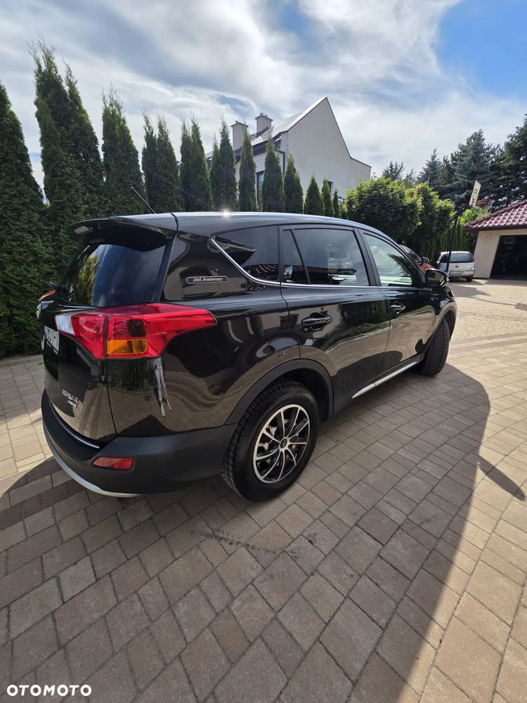 Toyota RAV4 2.0 D-4D 4x4 Executive - 14