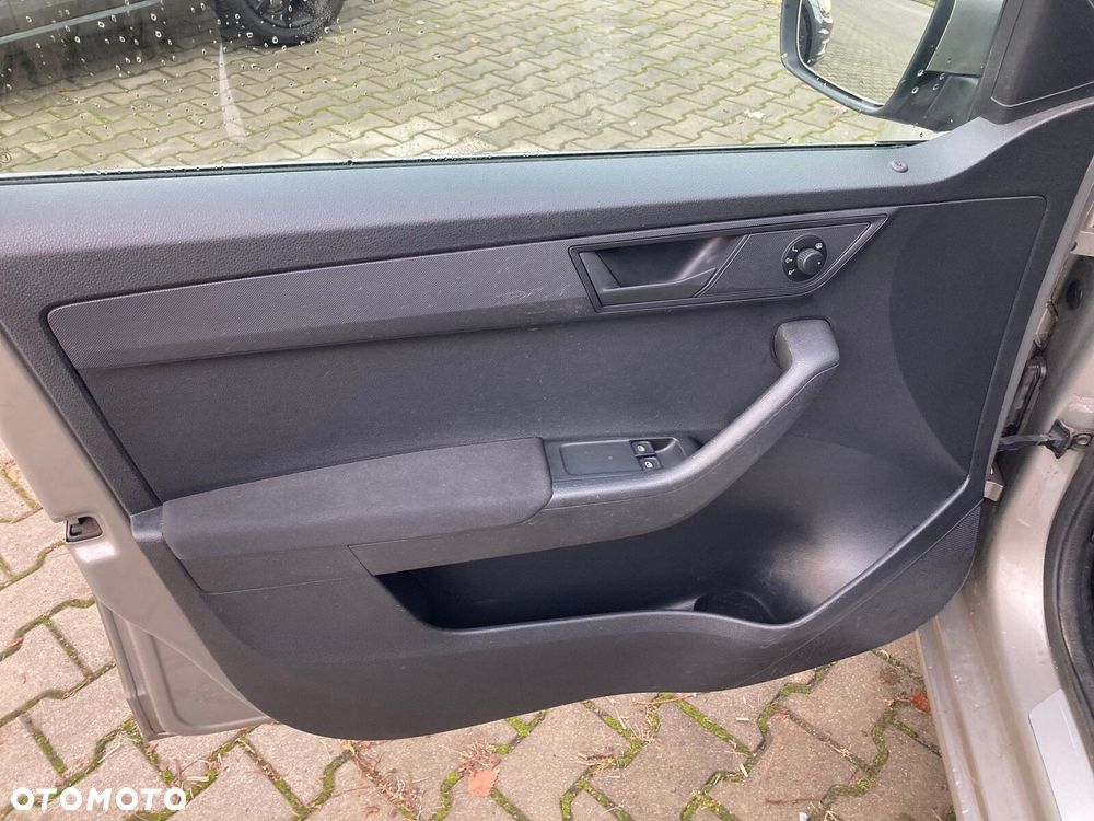 Skoda Fabia 1.0 Active - 12