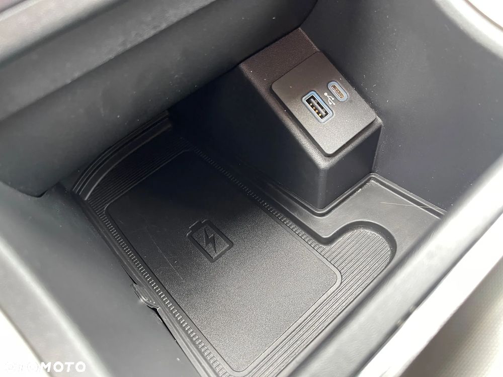 Ford Edge - 17