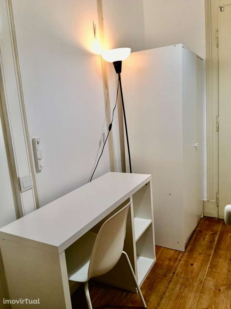Quarto - localizado em Lisbon - Grande imagem: 4/6