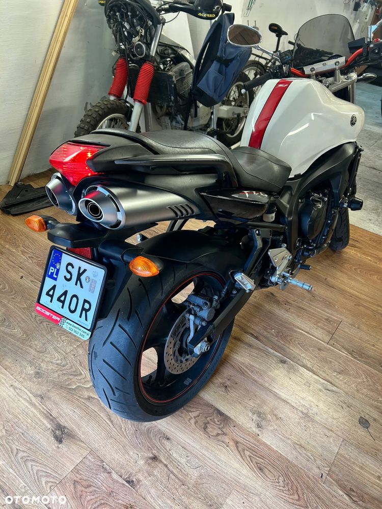Yamaha FZ6 - 4