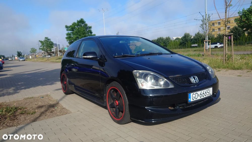 Honda Civic 1.6i ES - 2