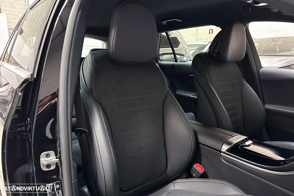 Mercedes-Benz C 300 e T 9G-TRONIC AMG Line - 11