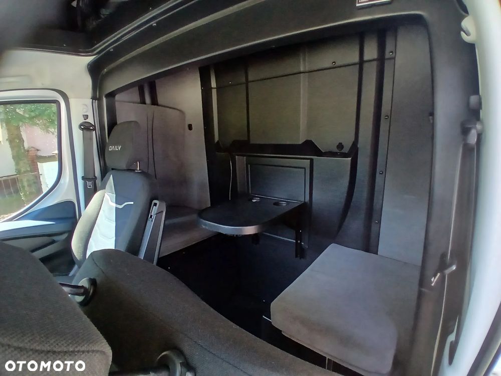Iveco 50C18 - 15