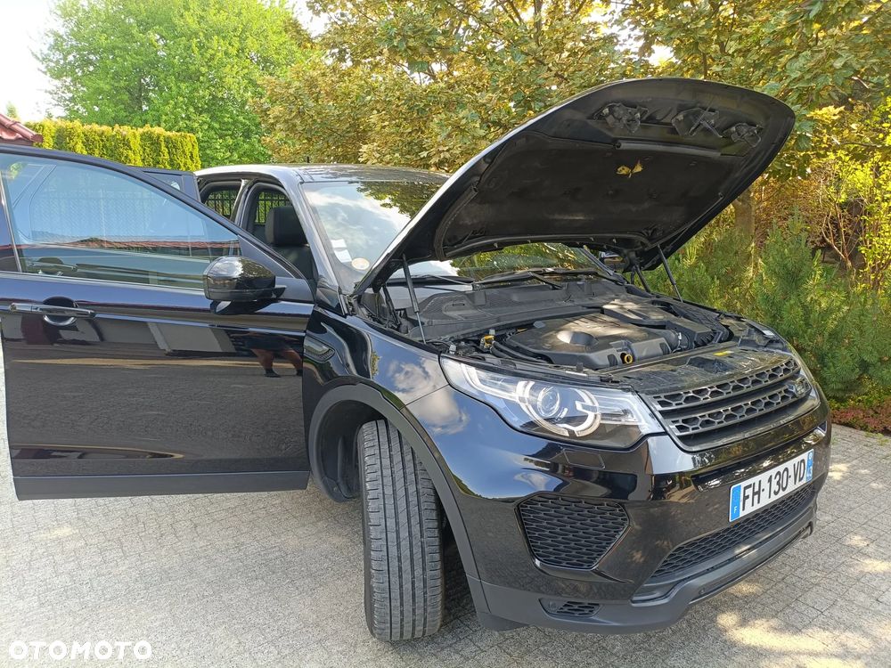 Land Rover Discovery Sport 2.0 D180 R-Dynamic HSE - 16