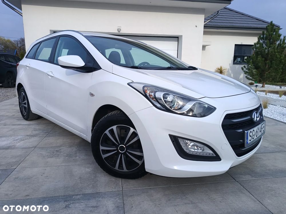 Hyundai i30 blue 1.6 CRDi Style - 27