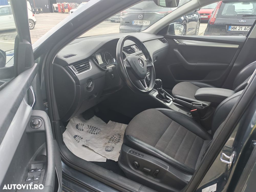 Skoda Octavia 2.0 TDI DSG Premium Edition - 7