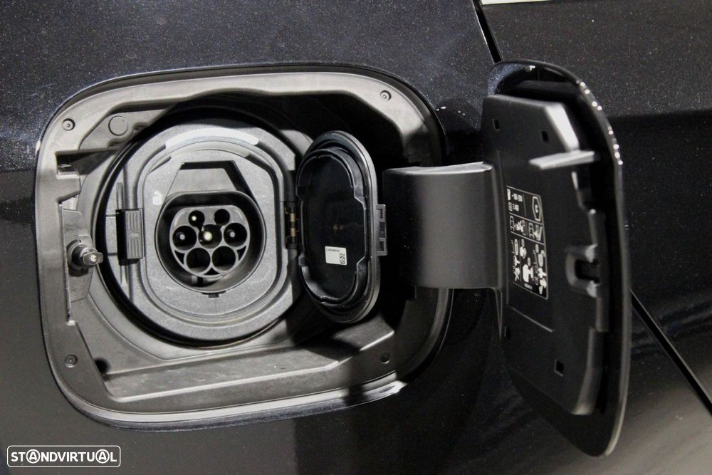 Mercedes-Benz A 250 e - 10