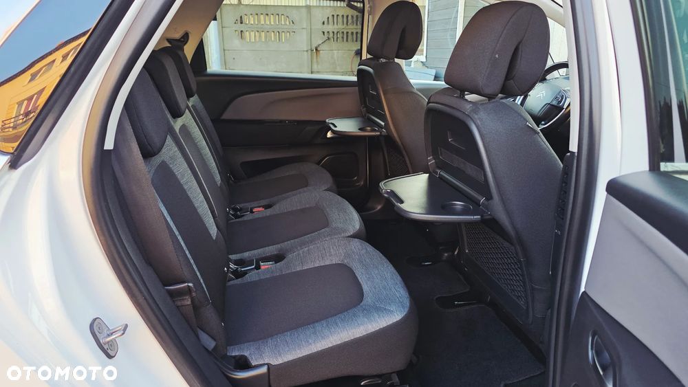 Citroën C4 Picasso 1.6 BlueHDi Shine S&S - 10