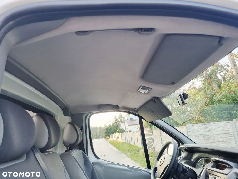 Opel Vivaro - 27