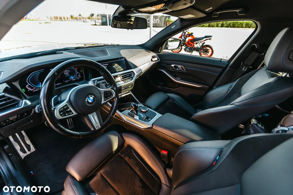 BMW Seria 3 320e M Sport sport - 21