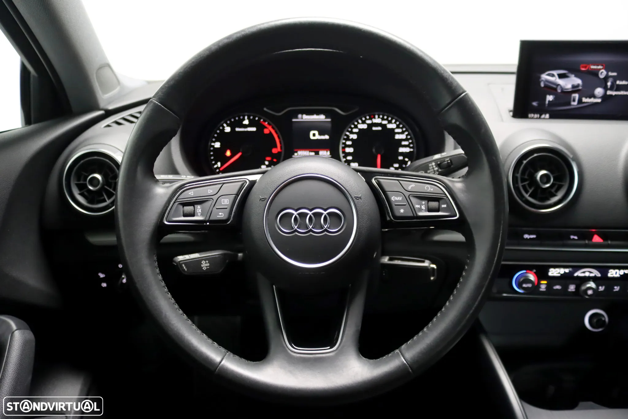 Audi A3 Limousine 30 TDI - 24