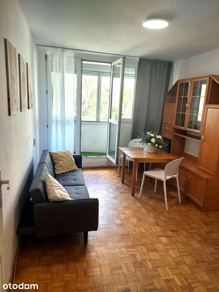 2 pokoje, al. Pracy — umeblowane, przeszklony balkon