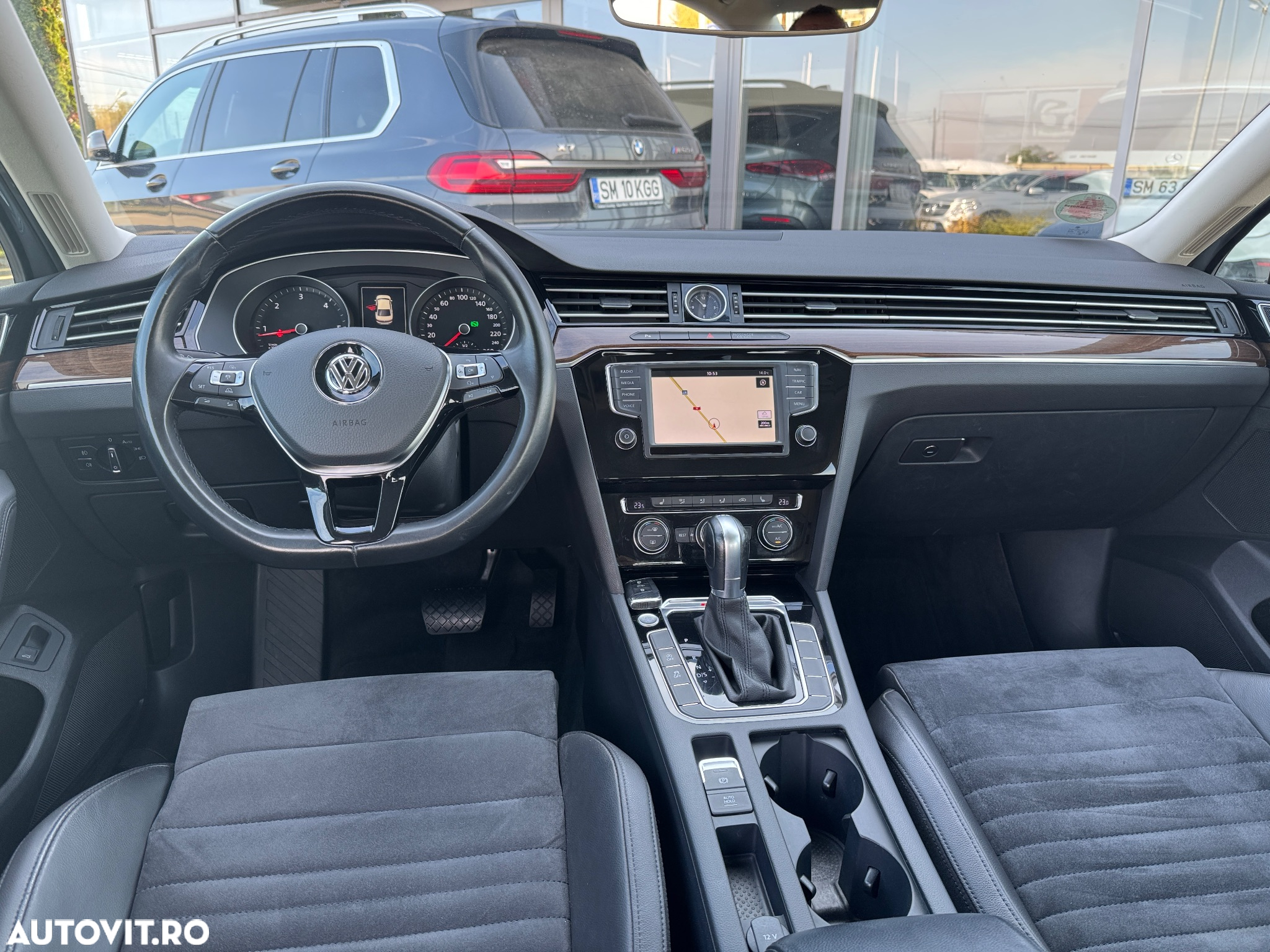 Volkswagen Passat 2.0 TDI DSG 4Motion Highline - 13